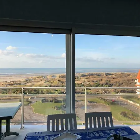 Studio Face Mer Avec Grand Balcon